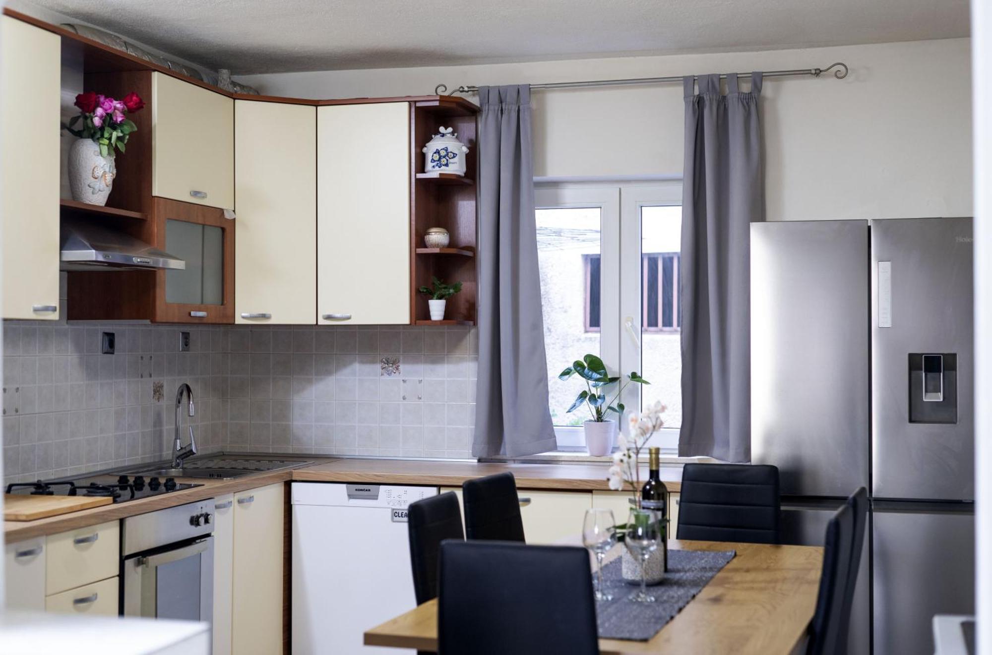 Zvijezda Apartment Split Exterior photo